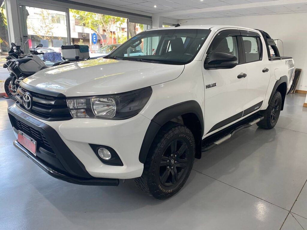 TOYOTA HILUX LIMITED 2.8 TDi 4X4 AT
AÑO 2018